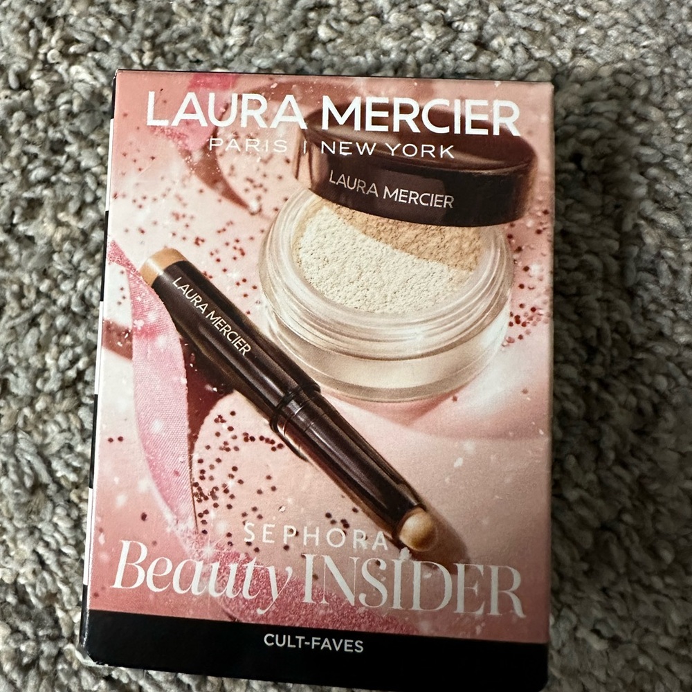 Laura Mercier Bundle- NEW